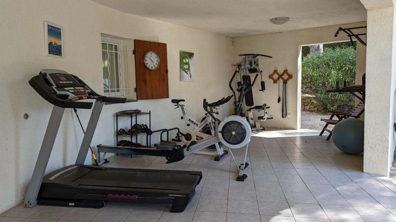 Villa Serena - Piscine, Tennis - Plage Sable 700M ラシオタ エクステリア 写真